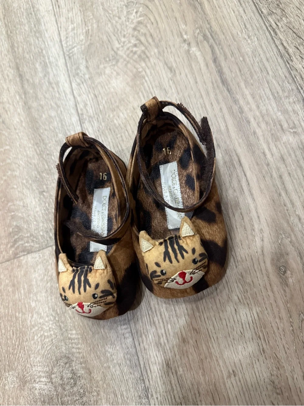 Baby Dolce & Gabbana shoes size infant 16
